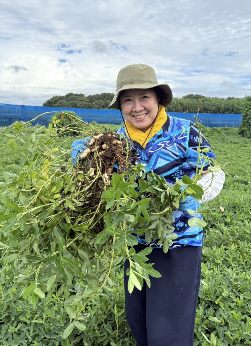 【掘りたての落花生とお芋、畑のピザ窯ランチ】10/22「農園でつなぐ会」